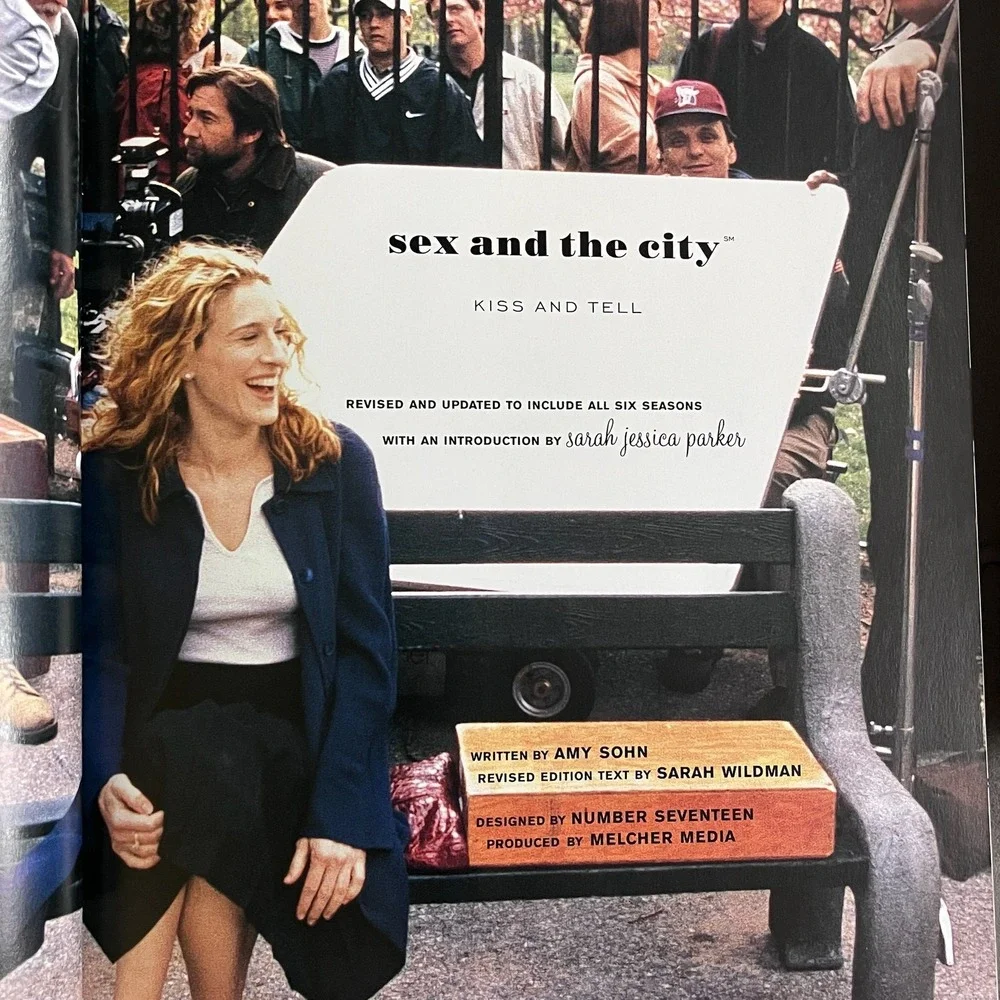 Pocket Books Women Sex and the City Kiss and Tell Paper OS Y2K Pop Culture Book